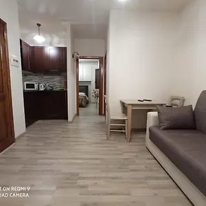 https://il-duomo-apartment-catania.taorminaitalyhotels.com